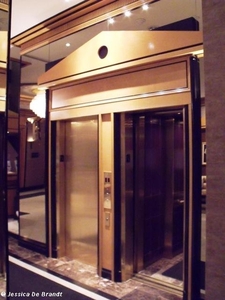 2009_11_12 NY Hotel Metro 06 liften