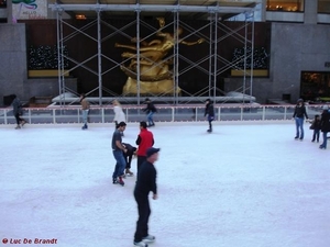 2009_11_13 NY 223L Rockefeller Center Lower Plaza