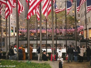 2009_11_13 NY 248L Rockefeller Center Lower Plaza