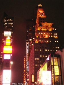 2009_11_13 NY 312L  Times Square by night