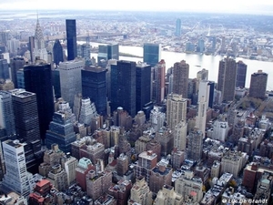 2009_11_15 NY 012L Empire State Building panorama