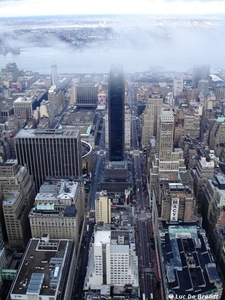 2009_11_15 NY 017L Empire State Building panorama