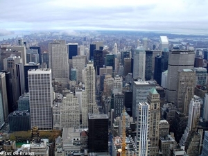 2009_11_15 NY 025L Empire State Building panorama