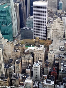 2009_11_15 NY 066L Empire State Building panorama