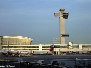 2009_11_15 NY 166L JFK Airport