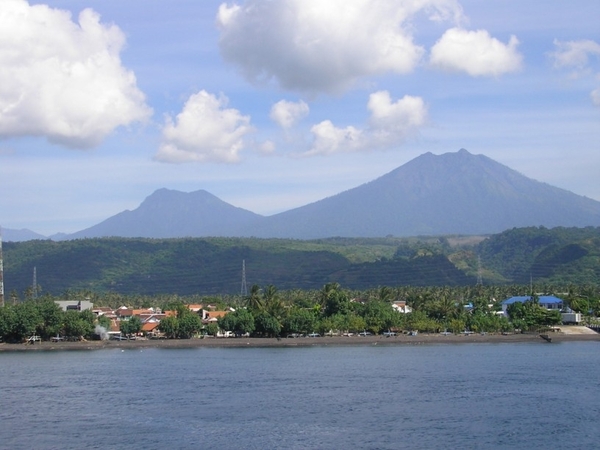 Indonesië 1 355