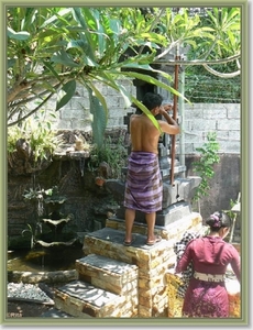 Ceremonie voor de nieuwe tempel