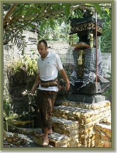 Ceremonie voor de nieuwe tempel