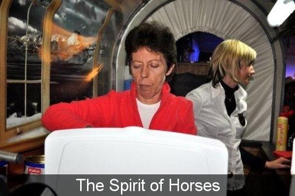 GetAttachmentCAU062BL