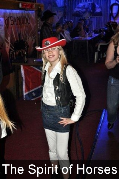 GetAttachmentCAYE2C85