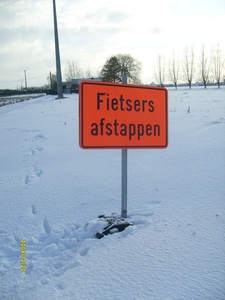 fietsers afstappen