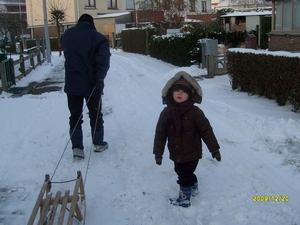 spelen in de sneeuw