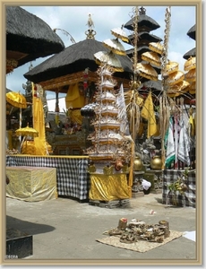 Ceremonie in Carangsari