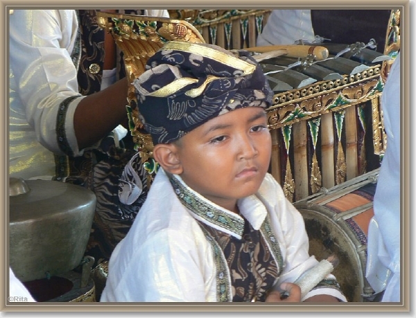 Ceremonie in Carangsari