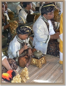 Ceremonie in Carangsari