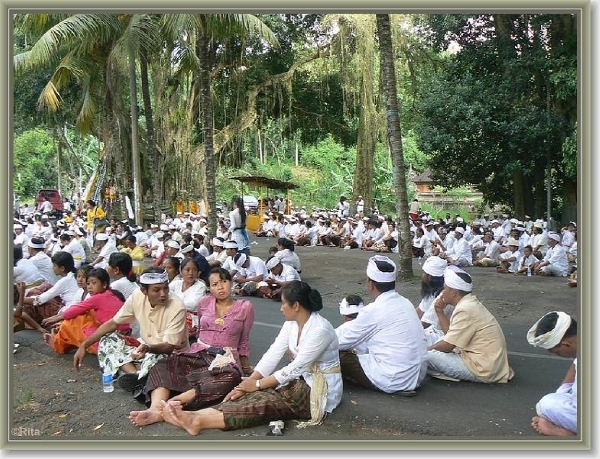 Ceremonie in Carangsari