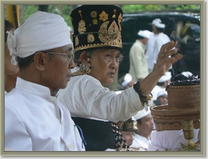 Ceremonie in Carangsari