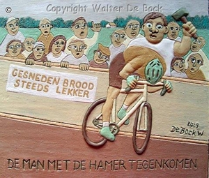 DE MAN MET DE HAMER TEGENKOMEN