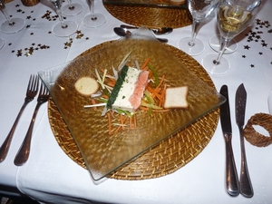 2009_12_31 01 Kortrijk Paul-Ann - eten + glazen wijn