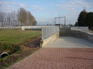 HANSBEKE.DE NIEUWE VOETGANGERSTUNNEL