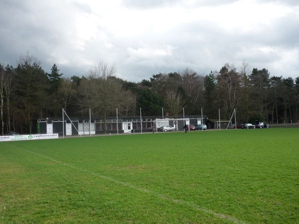 10.03.26.ST.MARIA-AALTER CONTROLE IN DE VOETBALCANTINE