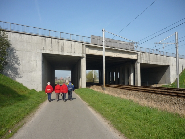 10.04.10.ARDOOIE.ONDER DE E 403