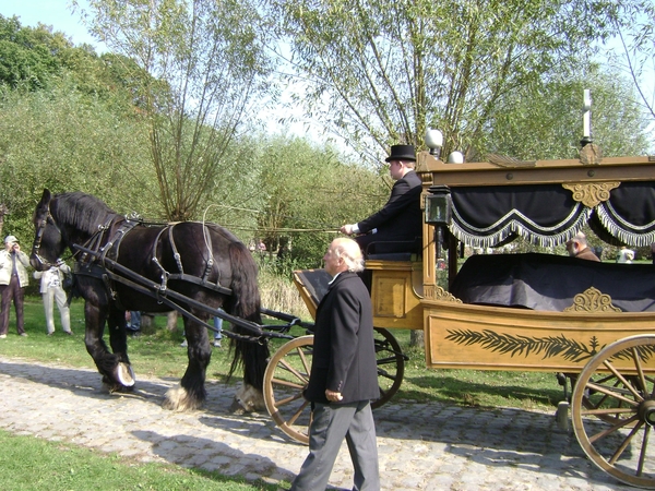 091031 Bokrijk graf 011