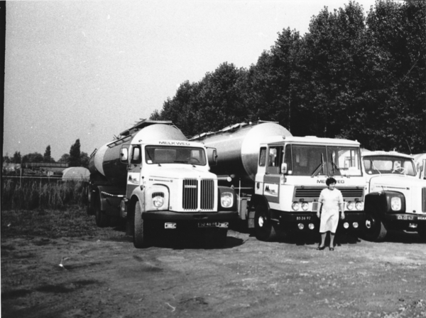 1975 Melkweg Zwolle nrs 15, 11 en 12