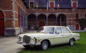 Mercedes280SE1971_2