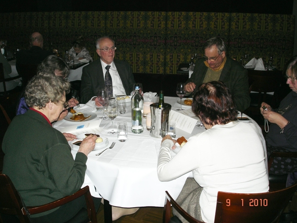 FEEST IN AMRÂTH HOTEL, JOHN 70 JAAR.101