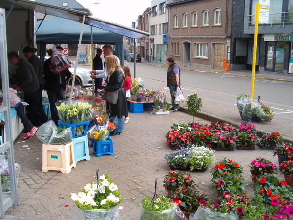 bloemenkraam op moederdag 003