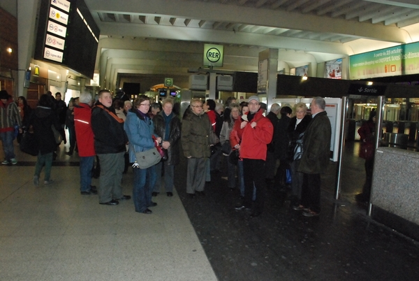 041  Parijs La Defense en metro