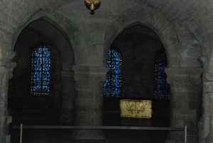 120  Parijs Basiliek van Saint-Denis - crypte