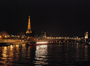 206  Paris by night