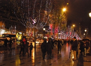 227  Paris by night