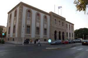 579 Rodos wandeling over boulevard