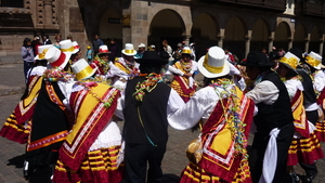 cusco parade op de plaza (10)