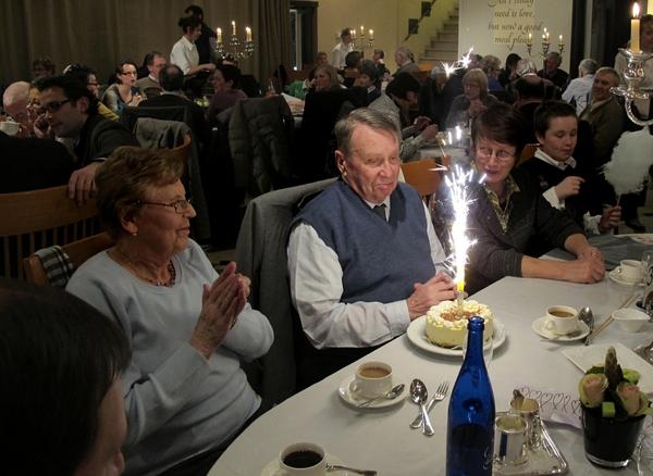 2010-01-31 nonkel 80 jaar 34