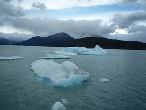 2e gletsjer cruise  _Upsala gletsjer _P1050590