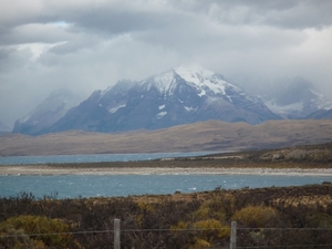 3b Torres del Paine NP  _omg  _Lago Sarmiento _P1050705