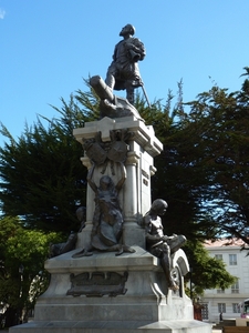 4 Punta Arenas _Memorial Ferdinand Magellaan. De zeevaarders die 