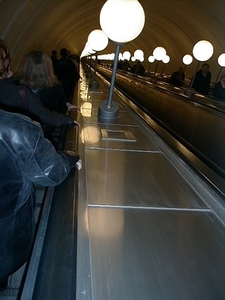 2004-03-30 (72)
