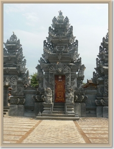 Pura Segara in Banyualit