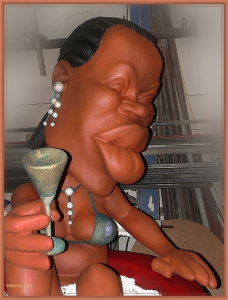 sized_sized_P2030039a carnaval-opbouw