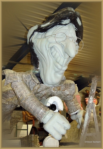 sized_sized_DSC16765a karnaval voorbereiding