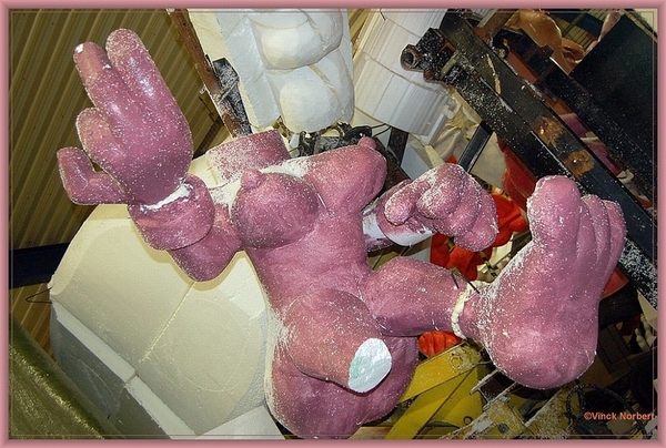 sized_sized_DSC16766a karnaval voorbereiding