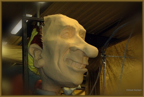 sized_sized_DSC16789a karnaval voorbereiding