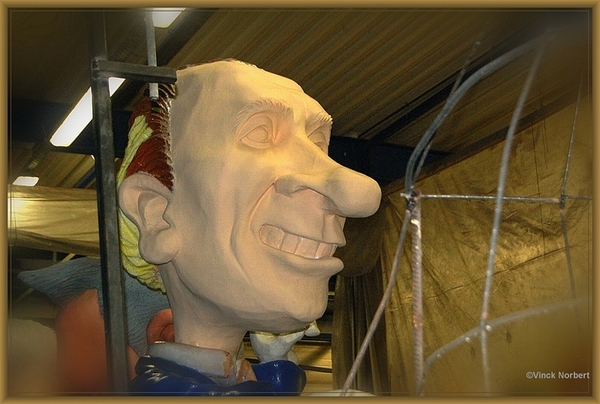 sized_sized_DSC16790a karnaval voorbereiding