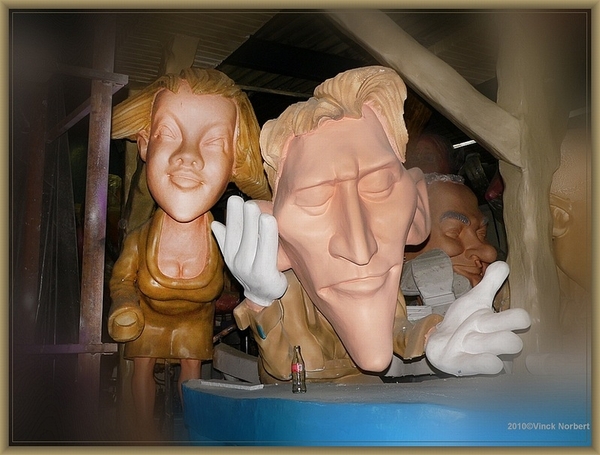 sized_sized_P2030193a karnaval - werk hallen