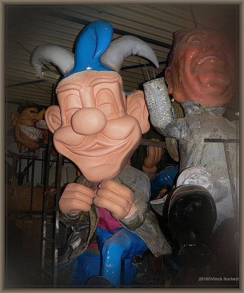 sized_sized_P2030209a karnaval - werk hallen